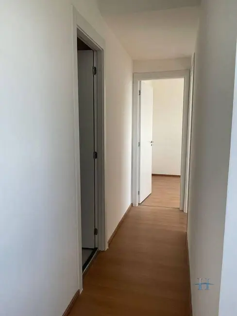 Foto 5 de Apartamento com 2 quartos para alugar, 42m2 em Parque Maria Helena, São Paulo - SP