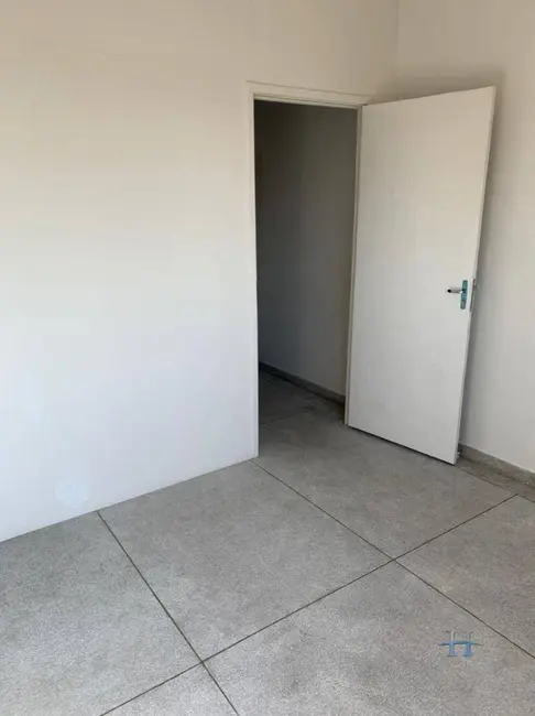 Foto 4 de Sala Comercial para alugar, 18m2 em Jardim das Flores, Osasco - SP