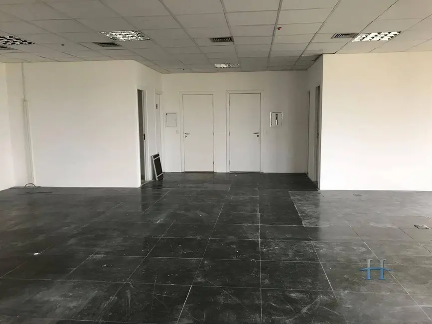 Foto 8 de Sala Comercial à venda e para alugar, 76m2 em Alphaville Industrial, Barueri - SP