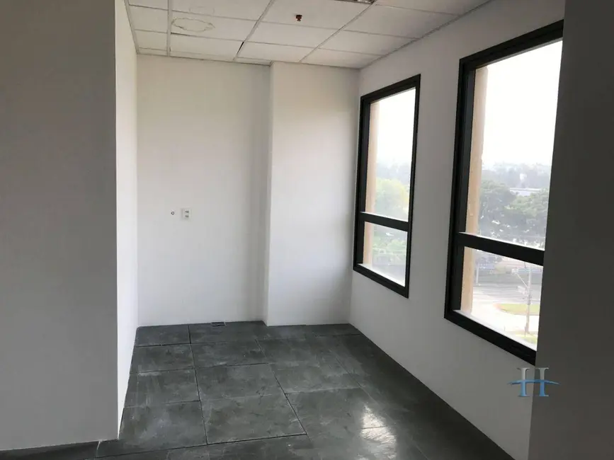 Foto 5 de Sala Comercial à venda e para alugar, 76m2 em Alphaville Industrial, Barueri - SP