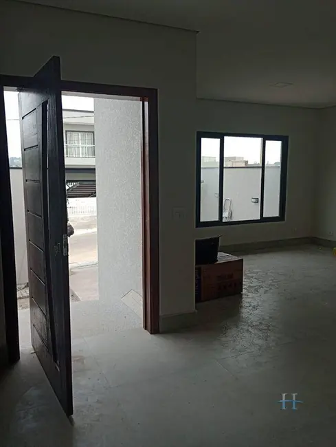 Foto 1 de Sobrado com 2 quartos à venda, 163m2 em Santana De Parnaiba - SP