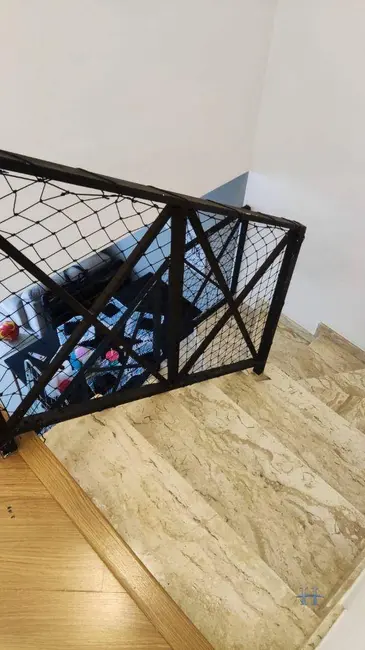 Sobrado com 2 quartos à venda, 82m2 em Algarve, Cotia - SP - imagem 8 Foto 8 de Sobrado com 2 quartos à venda, 82m2 em Algarve, Cotia - SP