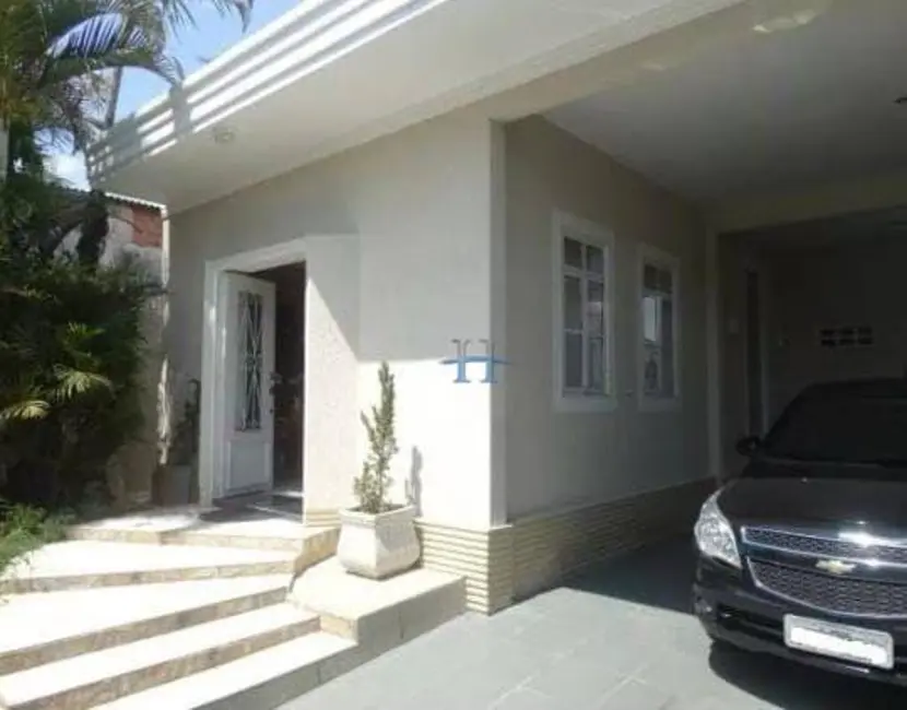 Foto 1 de Casa com 2 quartos à venda e para alugar, 320m2 em Ayrosa, Osasco - SP