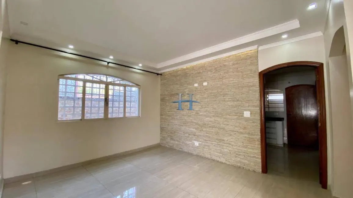 Casa com 3 quartos à venda, 214m2 em Adalgisa, Osasco - SP - imagem 3 Foto 3 de Casa com 3 quartos à venda, 214m2 em Adalgisa, Osasco - SP