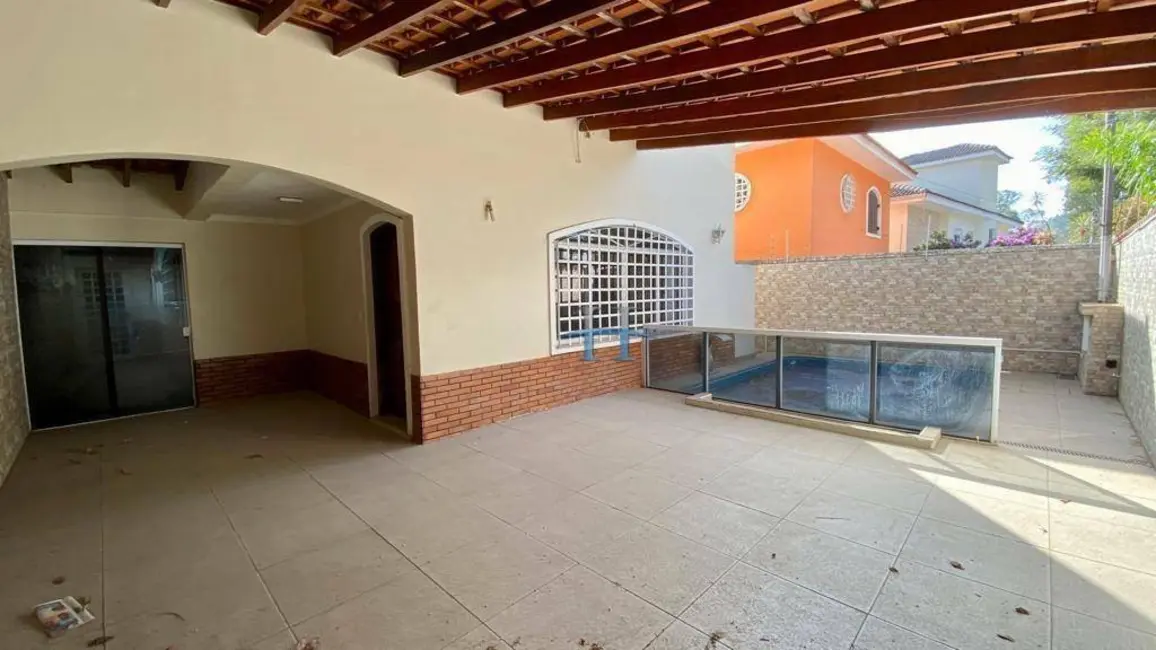Casa com 3 quartos à venda, 214m2 em Adalgisa, Osasco - SP - imagem 5 Foto 5 de Casa com 3 quartos à venda, 214m2 em Adalgisa, Osasco - SP