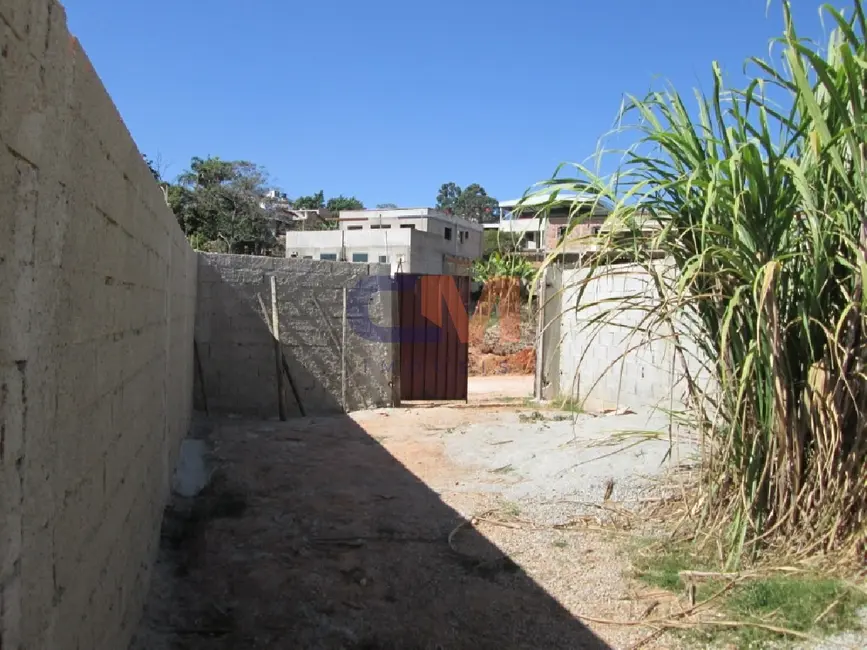 Foto 3 de Terreno / Lote à venda, 100m2 em Contagem - MG