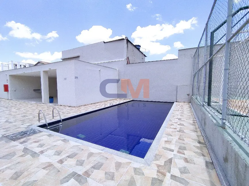 Foto 2 de Apartamento com 2 quartos à venda, 45m2 em Contagem - MG