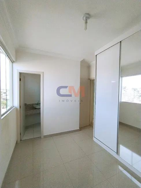 Foto 6 de Casa com 3 quartos à venda, 78m2 em Contagem - MG