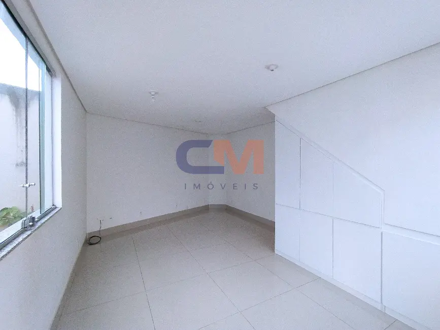 Foto 2 de Casa com 3 quartos à venda, 78m2 em Contagem - MG