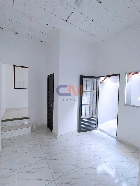 Casa com 1 quarto para alugar, 70m2 em Contagem - MG - imagem 1 Foto 1 de Casa com 1 quarto para alugar, 70m2 em Contagem - MG