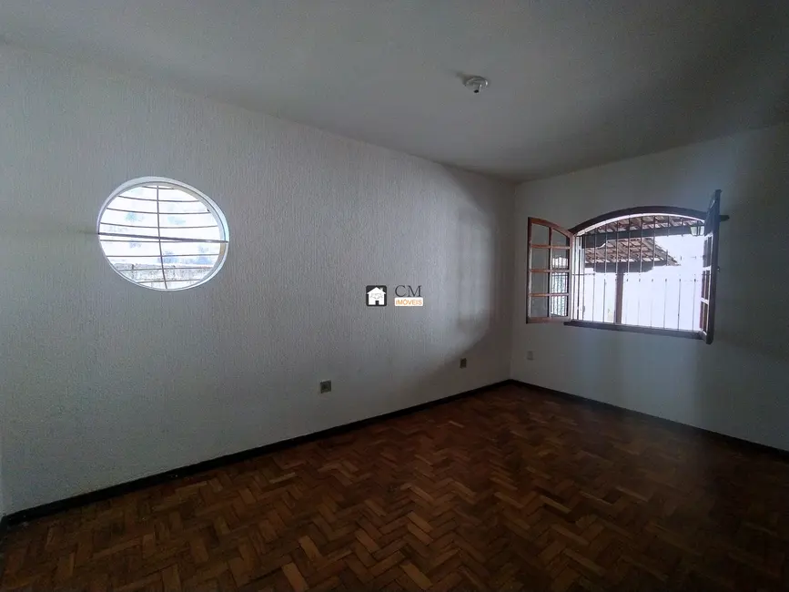 Foto 5 de Casa com 2 quartos à venda, 100m2 em Contagem - MG