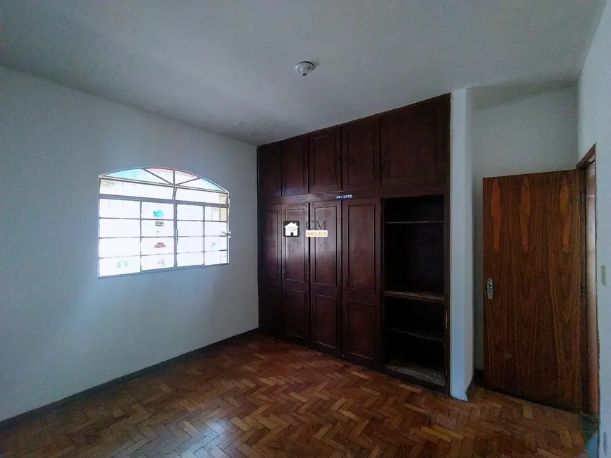 Foto 7 de Casa com 2 quartos à venda, 100m2 em Contagem - MG