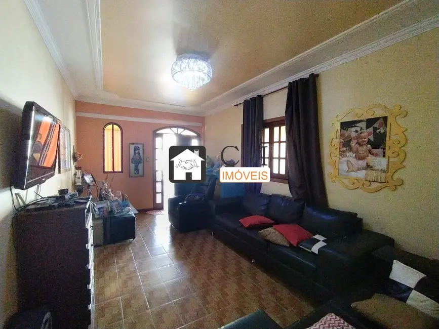 Foto 3 de Casa com 3 quartos à venda, 110m2 em Contagem - MG