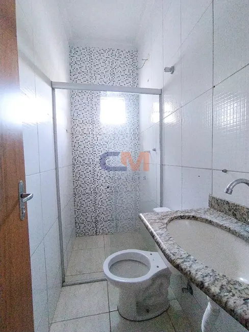 Foto 6 de Casa com 2 quartos para alugar, 65m2 em Contagem - MG
