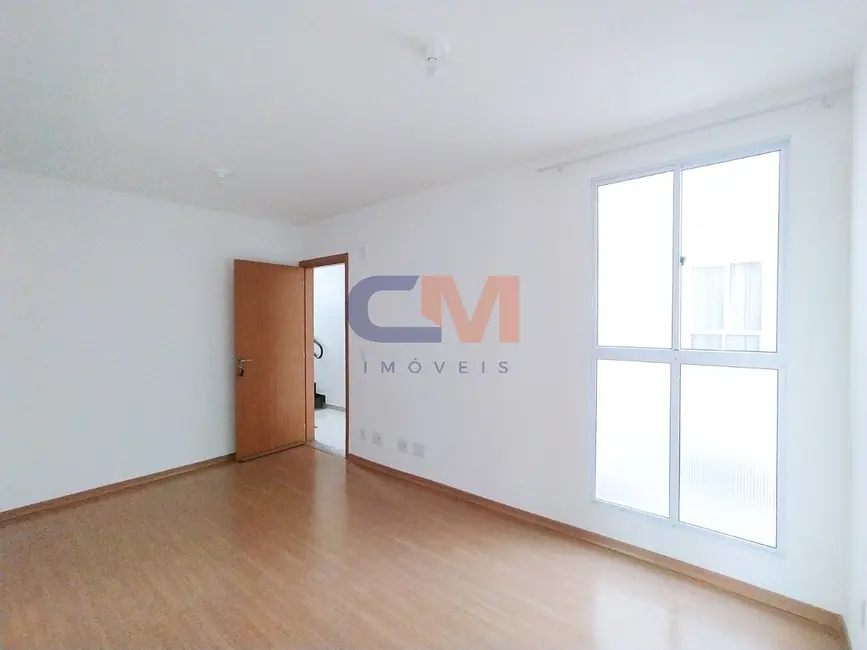 Foto 2 de Apartamento com 2 quartos para alugar, 45m2 em Contagem - MG