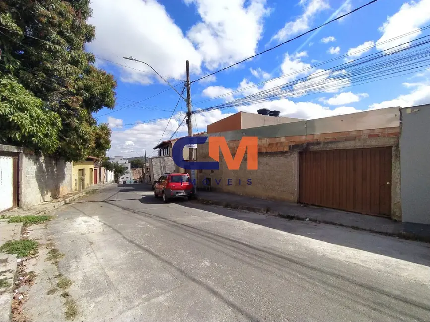 Foto 3 de Terreno / Lote à venda, 200m2 em Contagem - MG