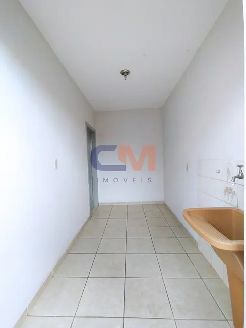 Foto 6 de Casa com 2 quartos para alugar, 45m2 em Contagem - MG