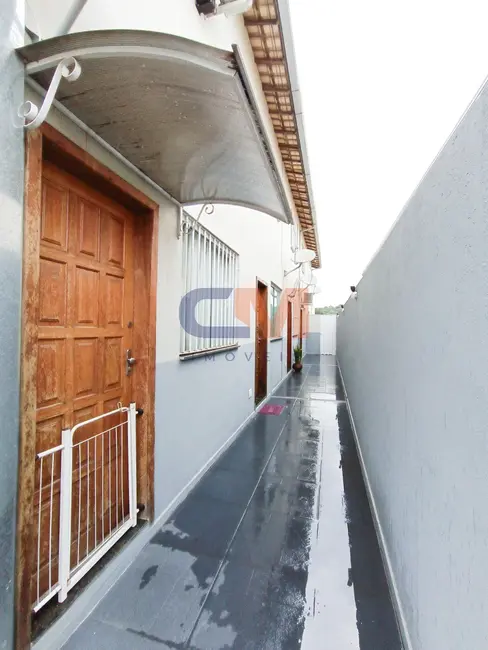 Casa com 2 quartos à venda, 127m2 em Contagem - MG - imagem 4 Foto 4 de Casa com 2 quartos à venda, 127m2 em Contagem - MG