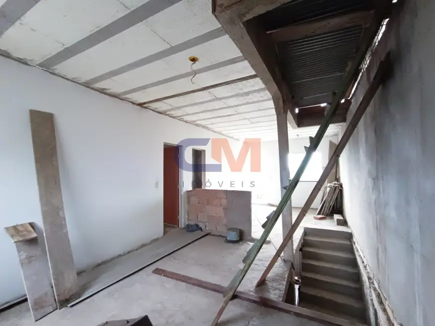 Foto 3 de Casa com 2 quartos à venda, 100m2 em Contagem - MG