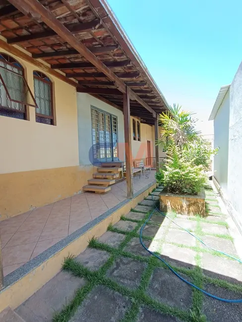 Foto 1 de Casa com 3 quartos à venda, 170m2 em Contagem - MG