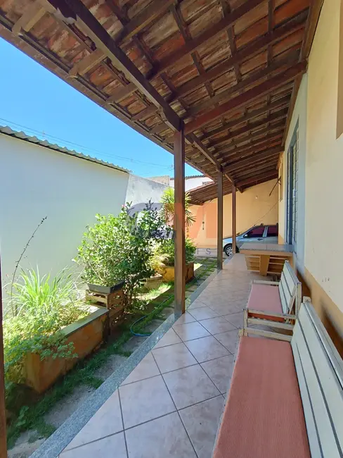 Foto 2 de Casa com 3 quartos à venda, 170m2 em Contagem - MG