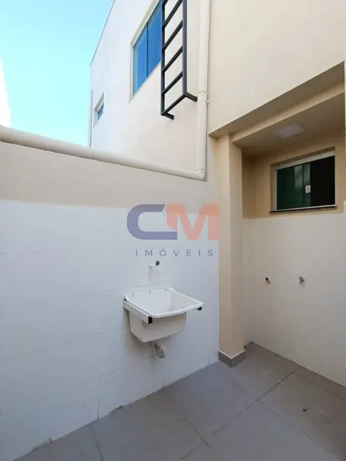 Foto 7 de Casa com 2 quartos para alugar, 85m2 em Contagem - MG