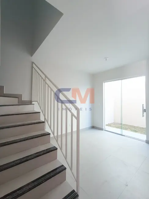 Foto 1 de Casa com 2 quartos para alugar, 85m2 em Contagem - MG