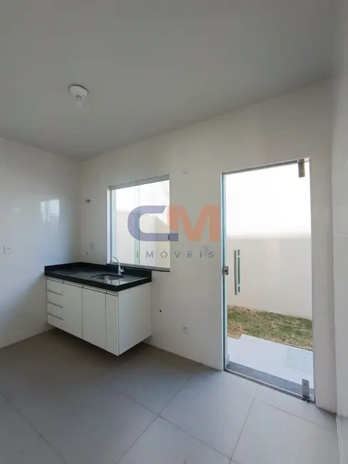 Foto 3 de Casa com 3 quartos para alugar, 100m2 em Contagem - MG