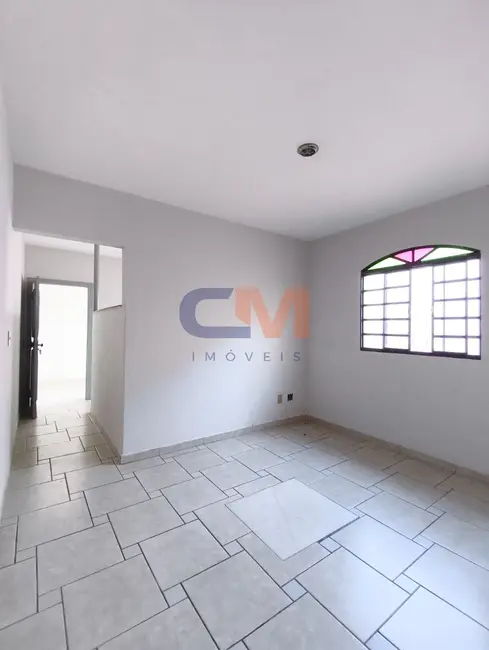 Foto 5 de Casa com 1 quarto para alugar, 38m2 em Contagem - MG