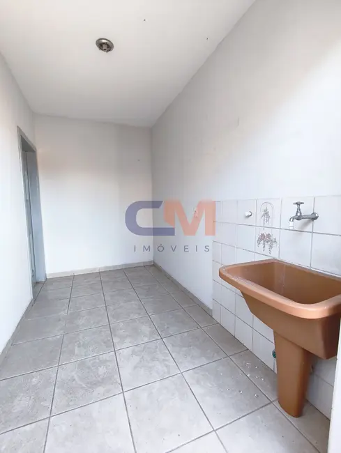 Foto 1 de Casa com 1 quarto para alugar, 38m2 em Contagem - MG