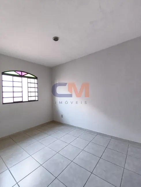 Foto 6 de Casa com 1 quarto para alugar, 38m2 em Contagem - MG
