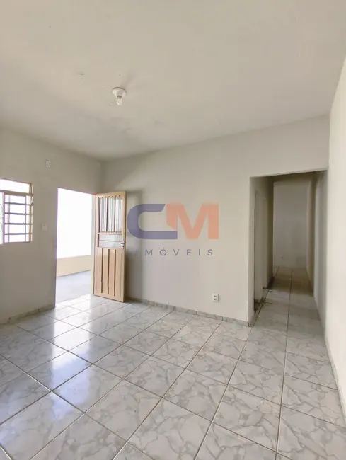 Foto 6 de Casa com 2 quartos à venda, 85m2 em Contagem - MG