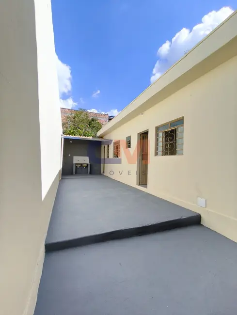 Foto 4 de Casa com 2 quartos à venda, 85m2 em Contagem - MG