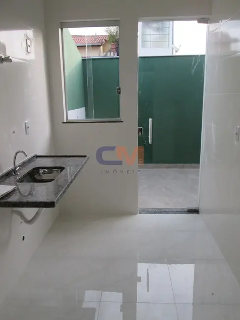 Casa com 2 quartos à venda, 50m2 em Contagem - MG - imagem 3 Foto 3 de Casa com 2 quartos à venda, 50m2 em Contagem - MG
