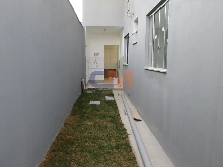 Foto 8 de Casa com 2 quartos à venda, 84m2 em Contagem - MG