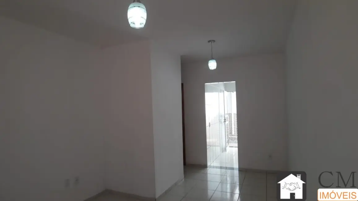 Foto 3 de Casa com 2 quartos à venda, 55m2 em Contagem - MG