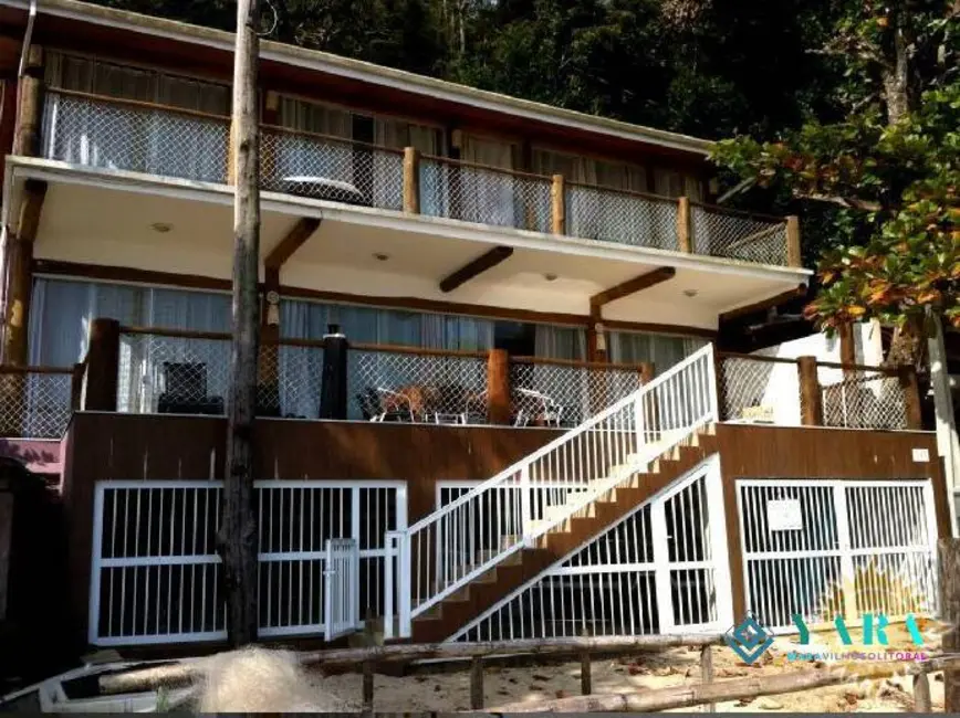 Foto 1 de Casa com 3 quartos à venda, 960m2 em Ubatuba - SP