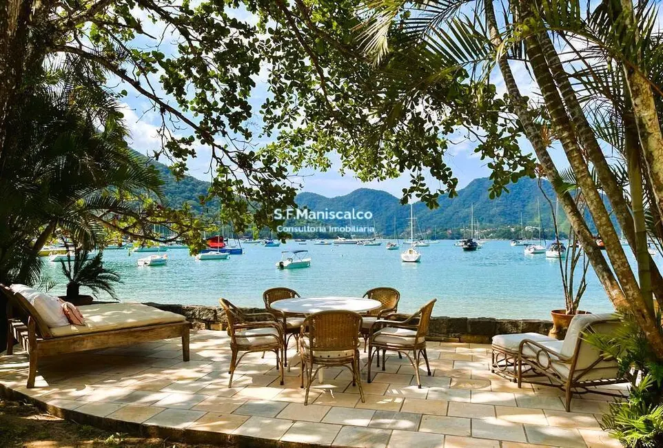 Foto 7 de Casa com 5 quartos à venda, 2200m2 em Ubatuba - SP