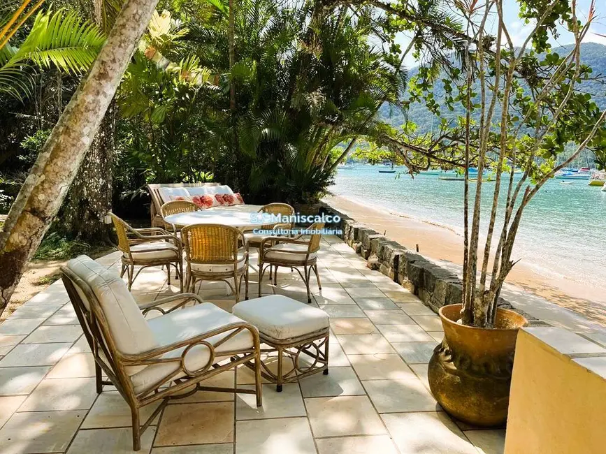 Foto 9 de Casa com 5 quartos à venda, 2200m2 em Ubatuba - SP