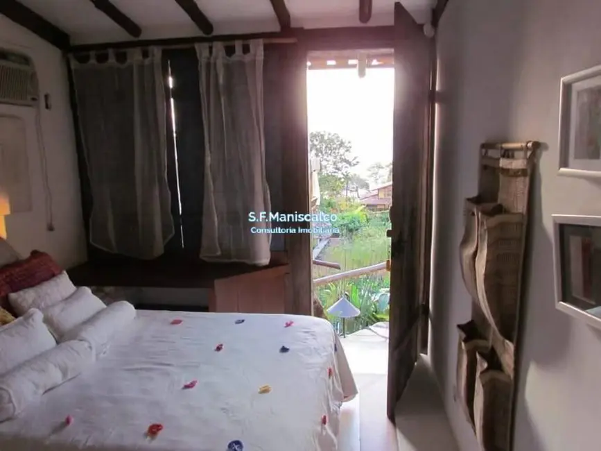 Foto 6 de Casa com 8 quartos à venda, 1000m2 em Ilhabela - SP