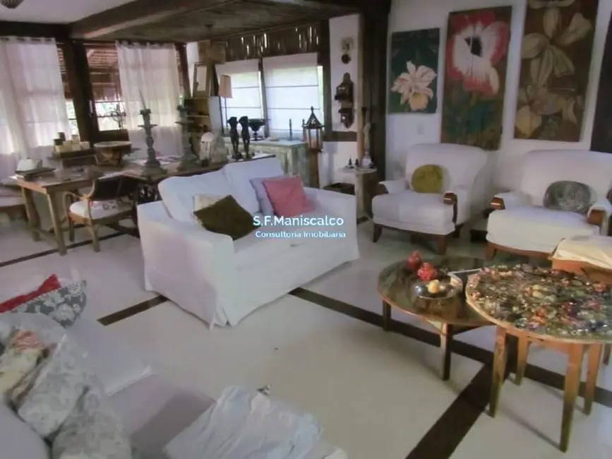 Foto 7 de Casa com 8 quartos à venda, 1000m2 em Ilhabela - SP