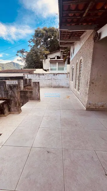 Foto 1 de Casa com 3 quartos à venda, 300m2 em Ubatuba - SP