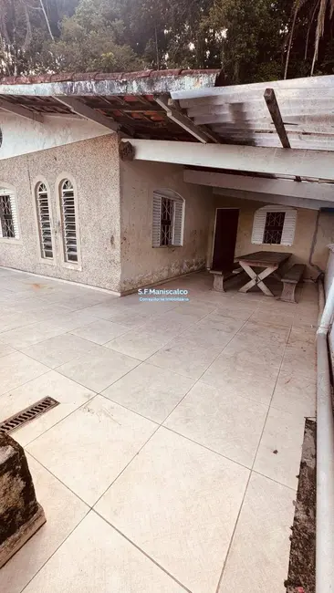 Foto 2 de Casa com 3 quartos à venda, 300m2 em Ubatuba - SP