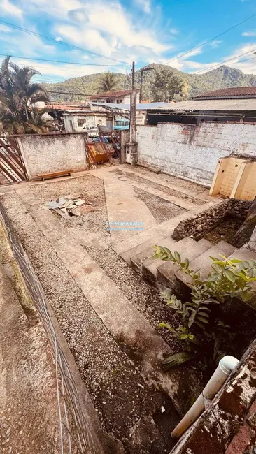 Foto 4 de Casa com 3 quartos à venda, 300m2 em Ubatuba - SP