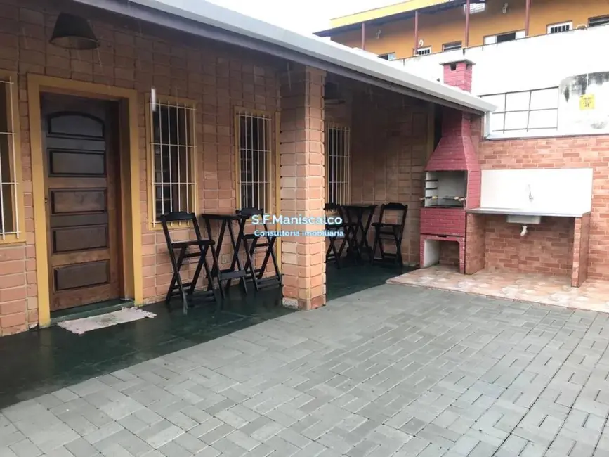 Foto 3 de Casa com 4 quartos à venda, 300m2 em Ubatuba - SP