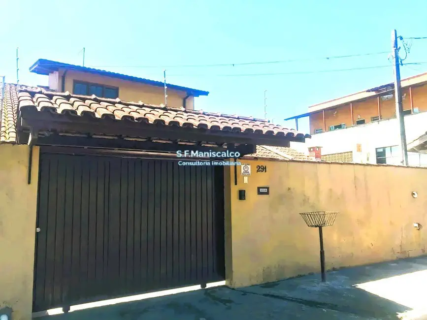 Foto 1 de Casa com 4 quartos à venda, 300m2 em Ubatuba - SP