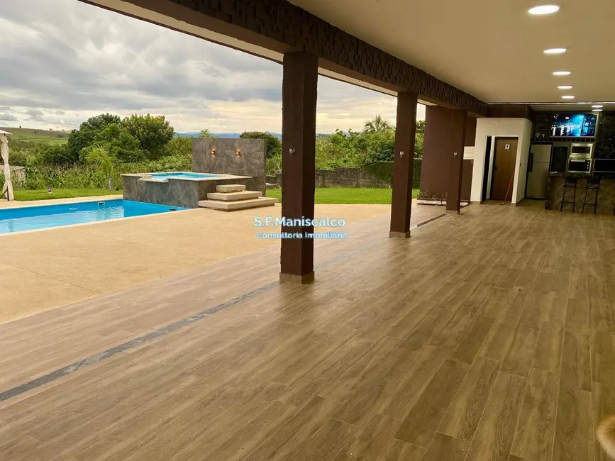 Foto 3 de Casa com 3 quartos à venda, 1400m2 em Granjas Rurais Reunidas São Judas Tadeu, Taubate - SP