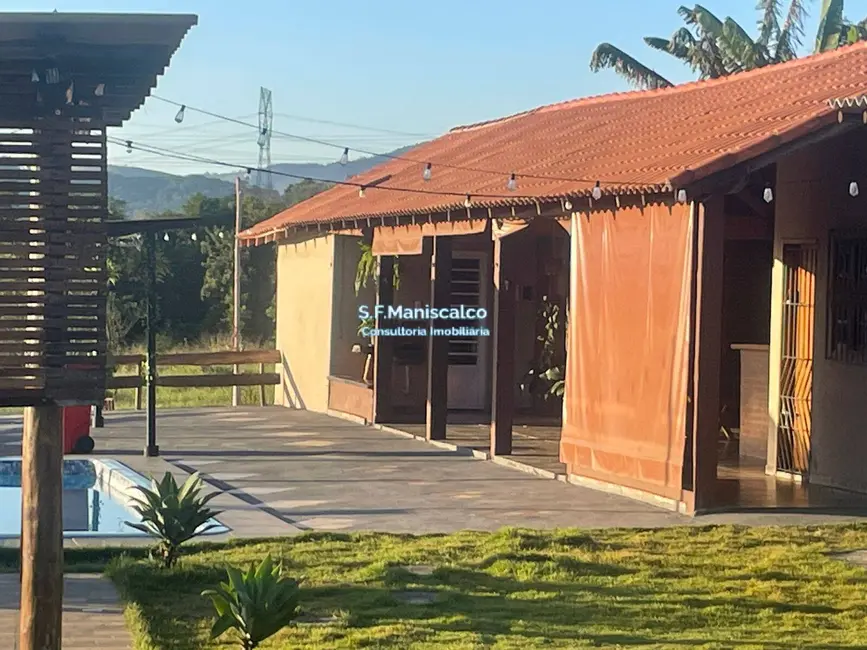 Foto 4 de Casa com 3 quartos à venda, 2000m2 em Jardim Sandra Maria, Taubate - SP