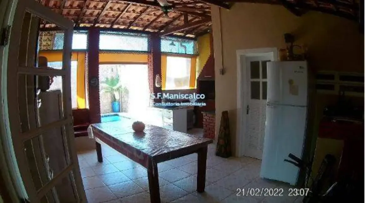 Pousada com 5 quartos à venda e para alugar, 936m2 em Ubatuba - SP - imagem 4 Foto 4 de Pousada com 5 quartos à venda e para alugar, 936m2 em Ubatuba - SP