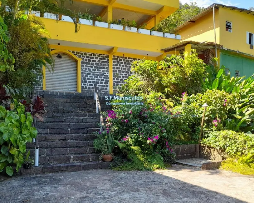 Foto 1 de Pousada com 5 quartos à venda e para alugar, 936m2 em Ubatuba - SP